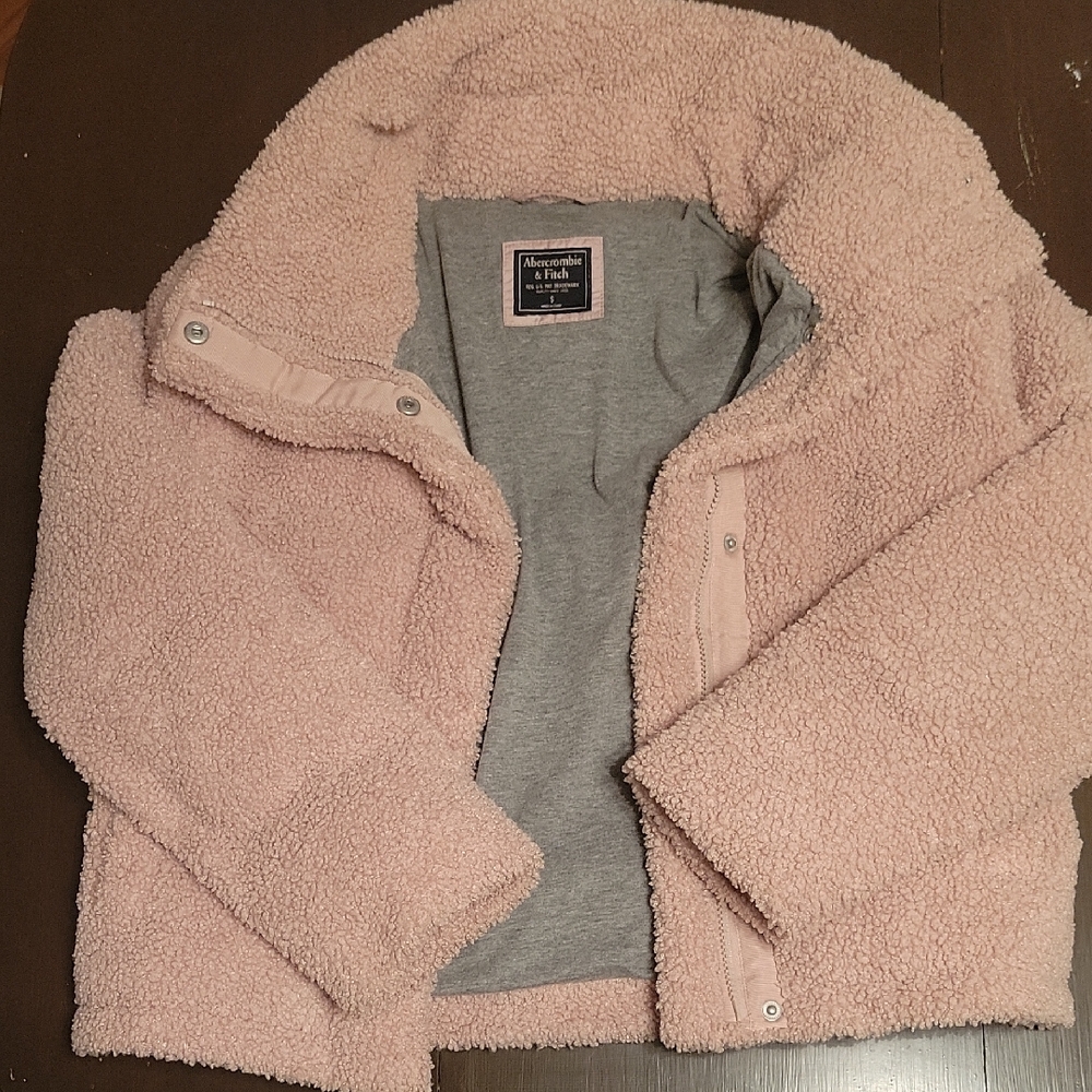 Abercrombie & Fitch Womens Small Light Pink Sherpa Coat